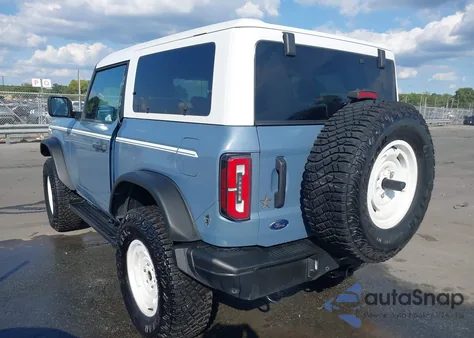 2024 Ford Bronco Heritage Edition z USA, uszkodzony, nr VIN 1FMDE4CP2RLB16598